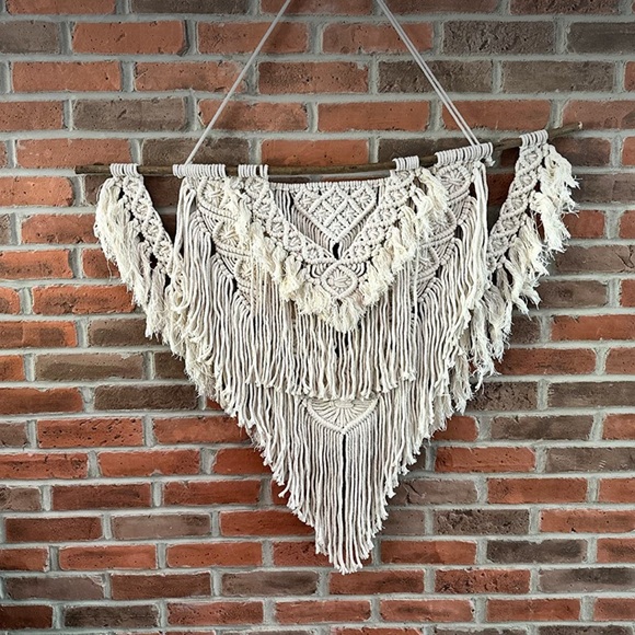 Macrame Wall Hanging w/ 100% Cotton Cords + Natural Driftwood Stick 85 x 90 cm - Picture 3 of 6